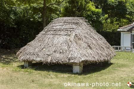 我喜屋の神アサギ