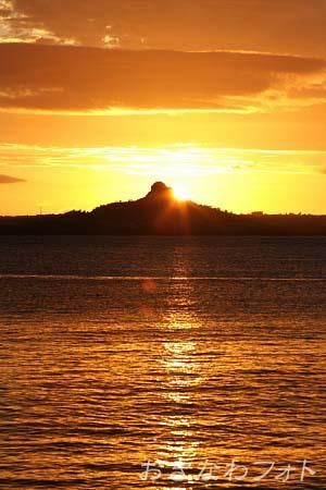 タッチューに沈む夕日