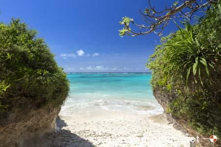 海沿いのビーチ