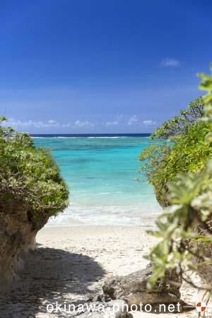 海沿いのビーチ