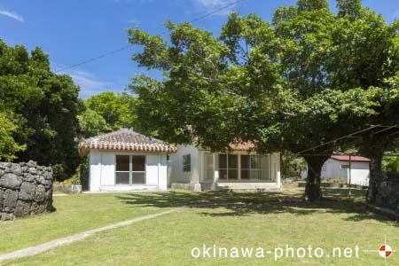 外間・ウプグイ