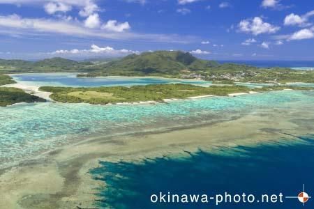 川平湾周辺の海
