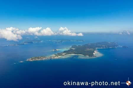 渡嘉敷島全景