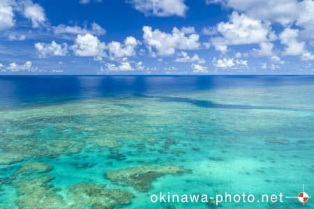 久米島の海