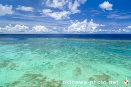 久米島の海