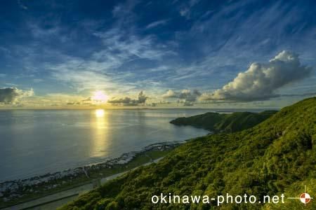 比屋定バンタから