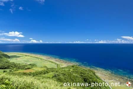 比屋定バンタから