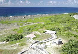 日本最南端の碑