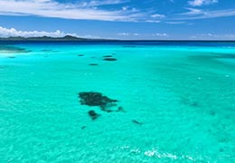 伊平屋島の海