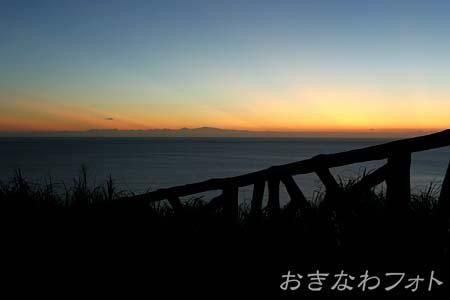 夕日と台湾