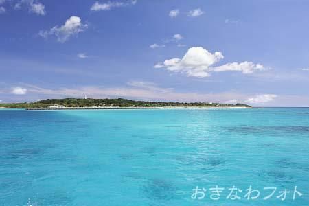 鳩間島の海