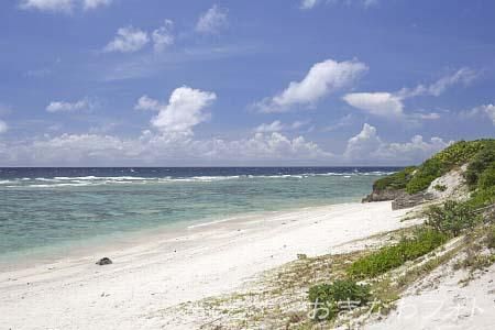 海沿いのビーチ