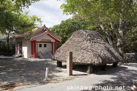 島尻の神アサギ