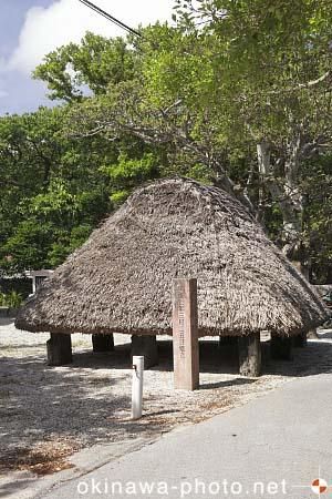 島尻の神アサギ