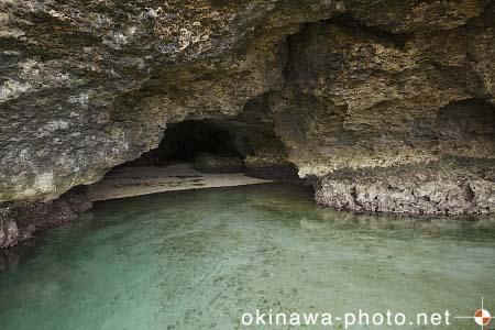 青の洞窟