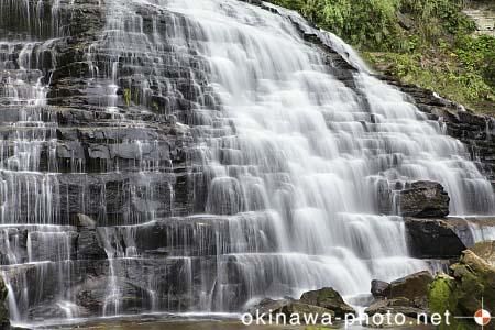 マヤグスクの滝