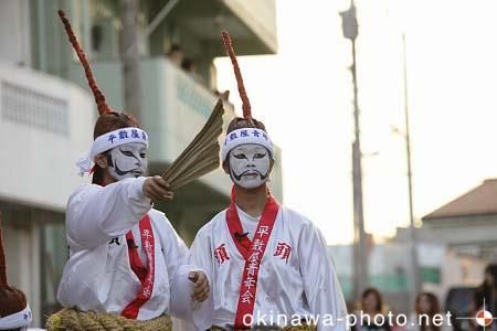 平敷屋エイサー