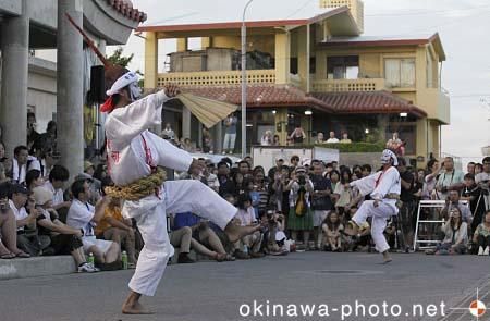 平敷屋エイサー