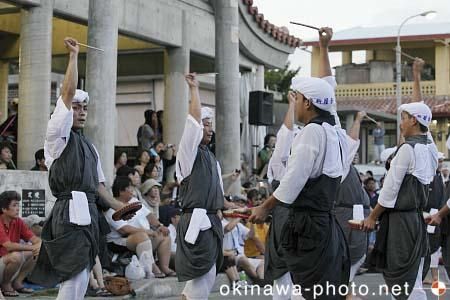 平敷屋エイサー