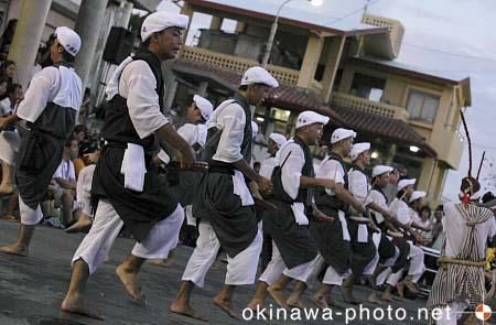 平敷屋エイサー