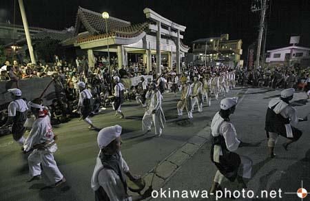 平敷屋エイサー