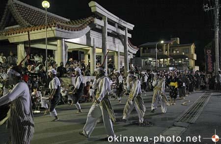 平敷屋エイサー