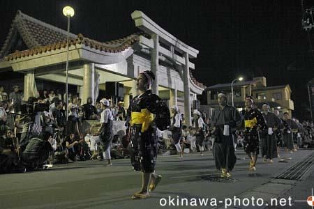 平敷屋エイサー