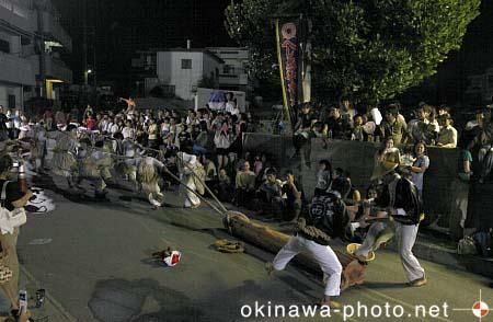 平敷屋エイサー