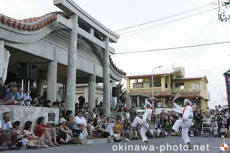 平敷屋エイサー