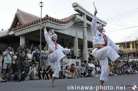 平敷屋エイサー