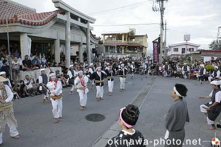 平敷屋エイサー