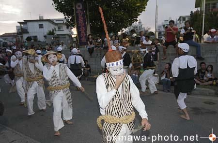平敷屋エイサー