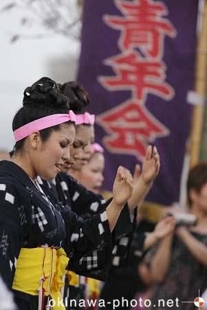 平敷屋エイサー