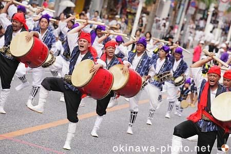 一万人エイサー