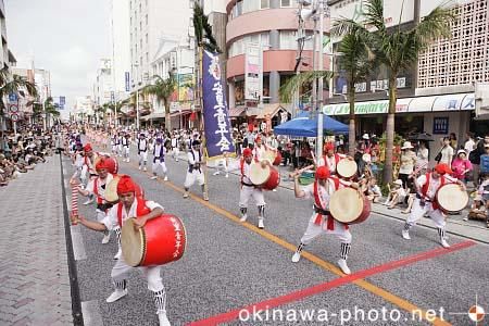 一万人エイサー
