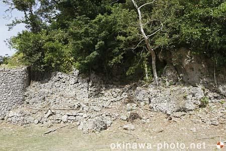 知念森グスク