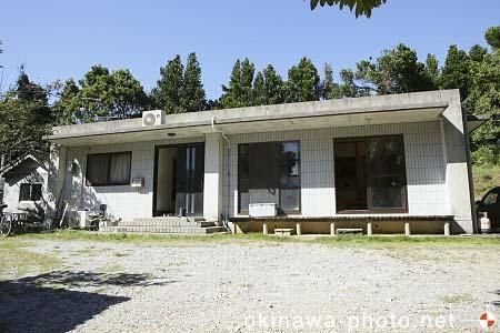 今帰仁ノロ殿内