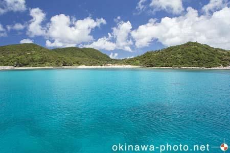 阿嘉島を望む