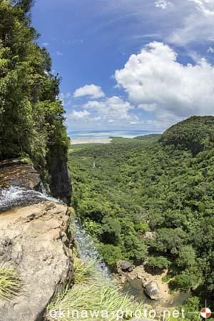 滝上からの眺め