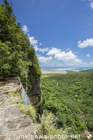 滝上からの眺め