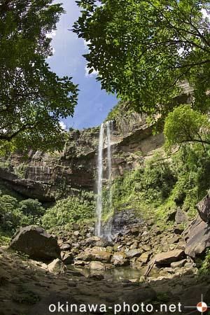 ピナイサーラの滝