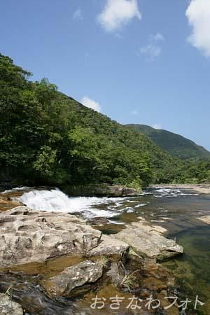 カンピレーの滝