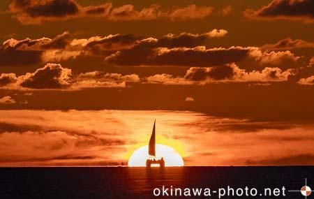 夕日のある風景