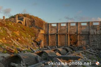 燐鉱石貯蔵庫跡