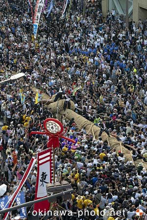那覇大綱挽