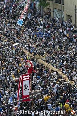 那覇大綱挽