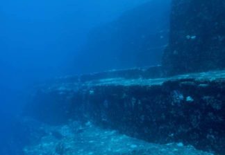 海底遺跡